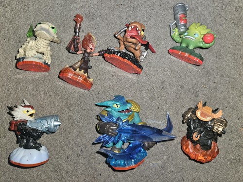 Skylanders figures trap team - skylanders,